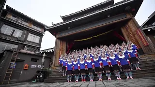 Ethnic Dong people extend warm welcome to tourists with Grand Song