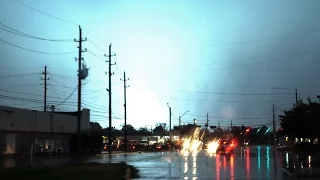 TORNADO HOUSTON TX - Power Flashes and mesocyclone this morning