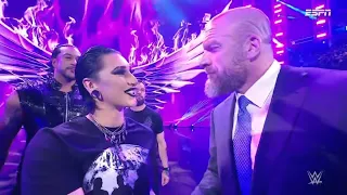 Triple H hace un anuncio e introduce a Rhea Ripley - WWE SmackDown 7 de Abril 2023 Español Latino