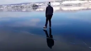 Байкал идеальный лед