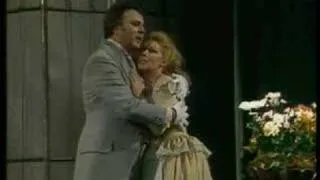 Nicolai Gedda, Mirella Freni "Faust" 1. part of duet