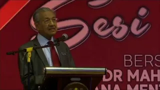 Tun Dr Mahathir bertemu rakyat Malaysia di Jakarta