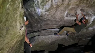 Arachnée  6b  Gorge aux Châts (fontainebleau)