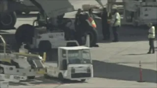 Watch Live:  United Airlines flight diverted to LAX after losing tire