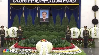 Chinese President Xi Jinping among mourners at the funeral of former Premier Li Keqiang