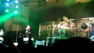 KoRn - Get Up@Chile 03-12-13