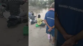 fishing started after floods in delhi