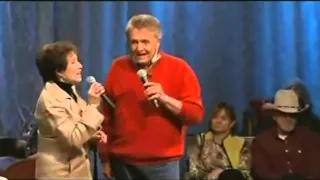 Bill Anderson & Jan Howard - "Dis-Satisfied"