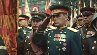 Парад Победы 1945 года на Красной площади в Москве в цвете