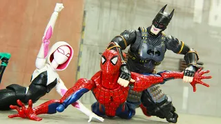 Figure Spider-man vs Batman and Gwen Stacy In Spider-verse | Figure Stop Motion