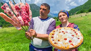 A Couple Cooks a Juicy Lamb Kebab and Tender Strawberry Pie in Nature