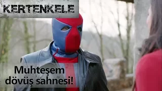 Akıncı'dan muhteşem dövüş sahnesi! - Kertenkele