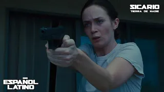 Sicario - Kate Amenaza a Alejadro