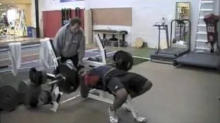 Lawrence Sidbury of Richmond 225 Bench Press 