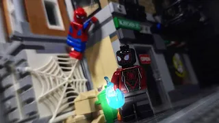 Peter Parker VS Miles Morales (LEGO Stop Motion)