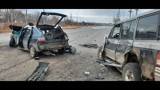 ДТП с "Музыкальной" Ладой: Неопытного водителя занесло в Джип в Саранске