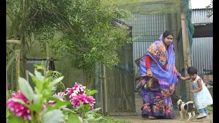 হঠাৎ বৃষ্টি একটা হাঁসের জীবন কেড়ে নিল | Village life with Shampa