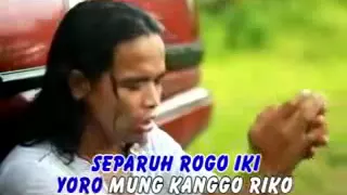 DEMY  KANGGO RIKO