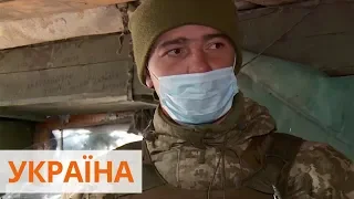 Обстрелы слышно постоянно: на передовой враг непрерывно атакует позиции ВСУ