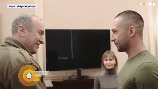 Автор фрази про “русскій воєнний корабль” повернувся додому