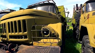 Abandoned trucks and cars .They were destroyed by metal corrosion and time.Брошенная техника.