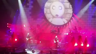 Another Brick In The Wall, Part 2 - Brit Floyd - Pulse Tour at Fox Theatre, Detroit. April 11, 2024