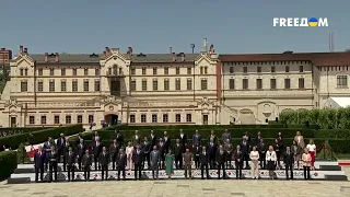 🔴 Зеленский в Молдове сфотографировался с европейскими лидерами