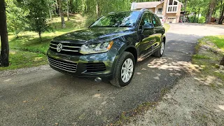 2011 VW Touareg TDI Diesel Executive: Luxury SUV, Great Fuel Economy