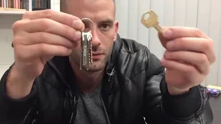 INCREDIBLE Magician illusionist Darcy Oake