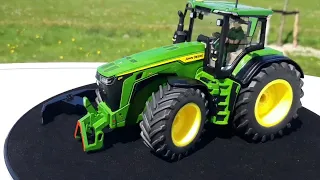 John Deere 8R 230 - Beursmodel2023 ‐ Landbouwminiaturen Club Nederland