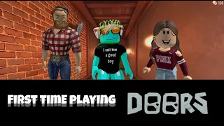 MY FIRST TIME PLAYING ROBLOX DOORS