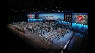 FINALE THE BERSAGLIERI OF BEDIZZOLE NORWEGIAN MILITARY TATTOO - The Massed Pipes and Drums