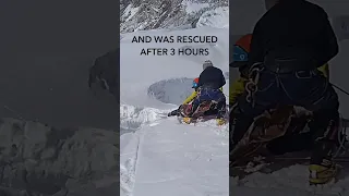 Sherpas rescue man who fell in a crevasse on the way to Mount Everest Summit #2023
