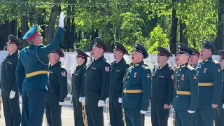 Военный оркестр на параде