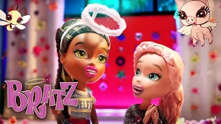 Put On Your Thinking Caps | Bratz Web Series Compilation