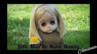 Little Miss No Name's Beauty{rain sounds}||amsonia audios