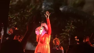 Björk - Mutual Core (Vulnicura Live)