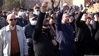 Opposition And Military Supporters Continue Protests in Yerevan