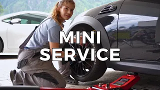 Services on the Mini Cooper S | Spark Plugs | Filters | Light Bulbs