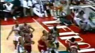 Chicago Bulls - Detroit Pistons | 1991 Playoffs | ECF Game 3: Bulls keep their poise, take 3-0 lead