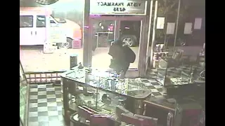 Thieves at Fresno pharmacy seen on video