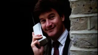 What is a yuppie? | upwardly mobile | Money in the 80s | City of London | Larry Hagman | 1987