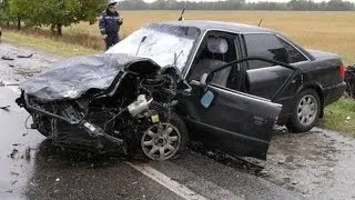 Самые Страшные Аварии на дорогах Подборка 2013 NEW (Part 4) - Car Crash Compilation 2013 NEW
