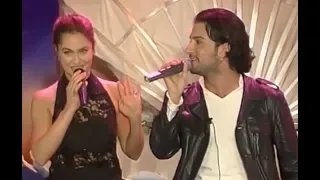 Tarkan ft Hülya Avşar - Gül Döktüm Yollarına (Canlı Performans)