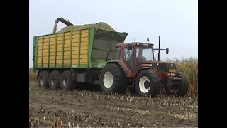 Maïs 2006 Loonbedrijf Vermeulen met New Holland fx 50,Fiat Winner F140,New Holland tractoren