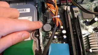 Réinitialiser le BIOS d'un PC fixe