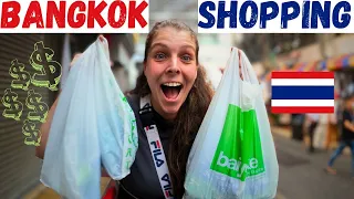 THIS BANGKOK MARKET HAS EVERYTHING 🇹🇭 We Didn't Expect This!