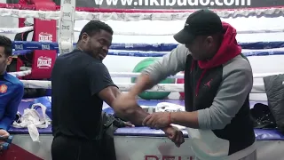 Acompañame en mi entreno de boxeo del sábado