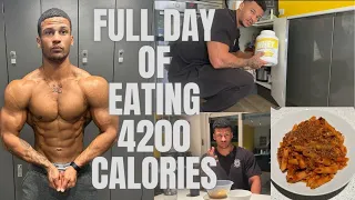 A BODYBUILDER'S FULL DAY OF EATING | 4200 CALORIES