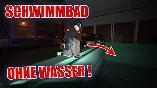 HIER SCHWIMMT KEINER MEHR 😱 ! Stadtbad seit 2014 verlassen ! | ItsMarvin